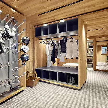 Le Moulin, Le Praz, 6 Chambres, In, Out Courchevel
