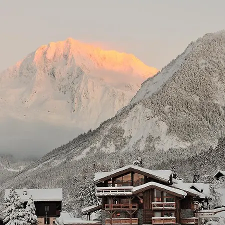 Chalet Le Moulin, Le Praz, 6 Chambres, In, Out *