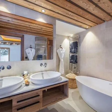 Le Moulin, Le Praz, 6 Chambres, In, Out Courchevel